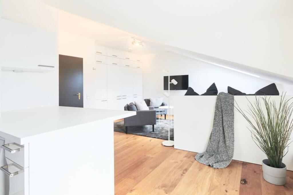 Criston Apartments - Calm Cityhome M Тюбинген Экстерьер фото